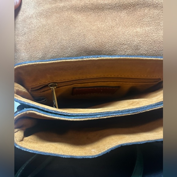 Patricia Nash Crossbody 🦚 - Picture 6 of 9